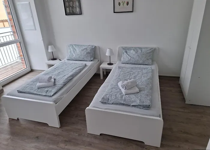 Cityoase Am Koenigsweg, 4, Wifi, Stellplatz, Netflix Μαγδεβούργο